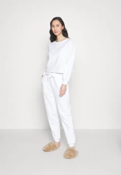 Anna Field Pyjama - Off White -Anna Field 07bbd89d8cae4913be498856f348fe12