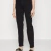 Straight Leg Jeans -Black Denim -Anna Field 1a5cd56463bc4b668fa659fb63747982